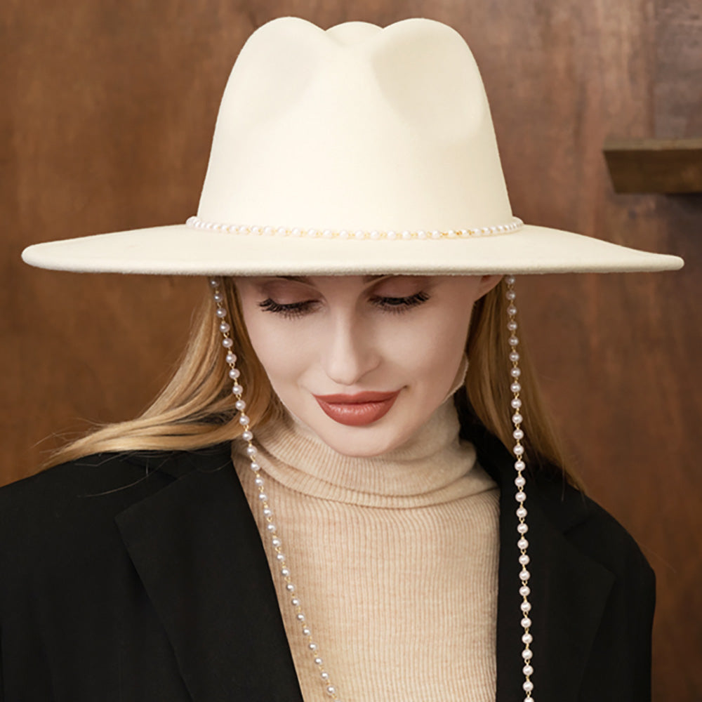 Creamy Pearl Hat